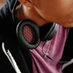 Bose SoundTrue (Around-Ear) 8